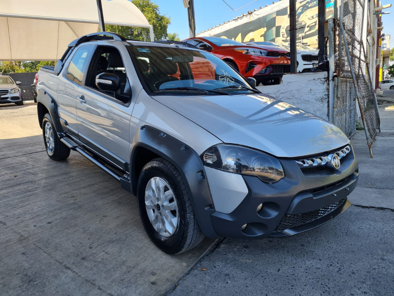 Dodge Ram 700 Cabina Extendida Adventure 2018