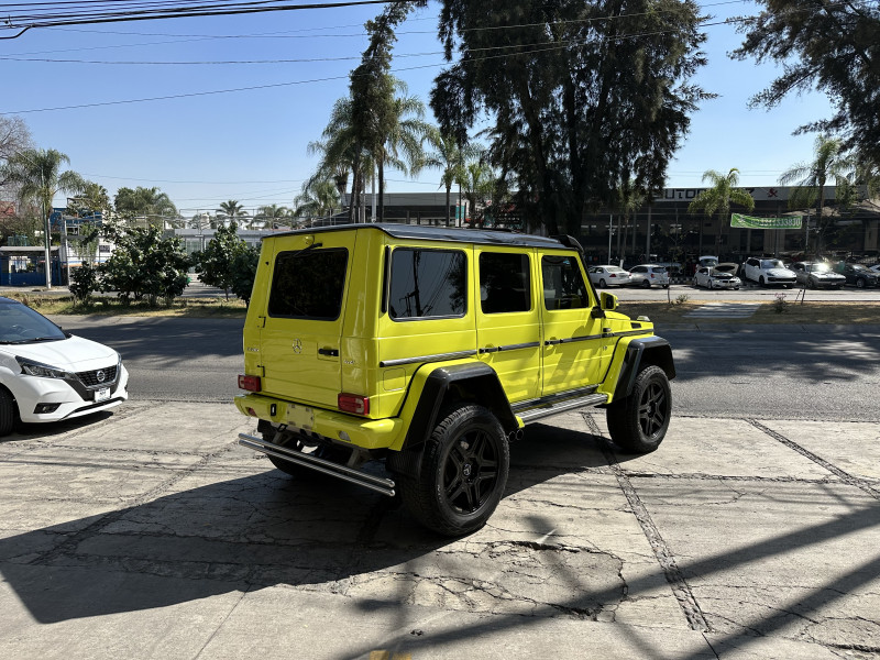Mercedes Benz Clase G G500L Square 2017