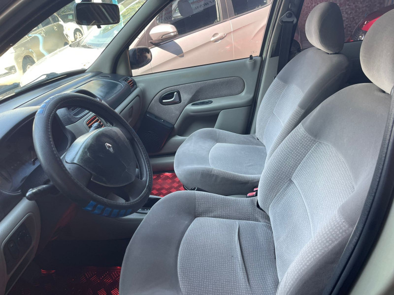 Renault Clio Clio 2006