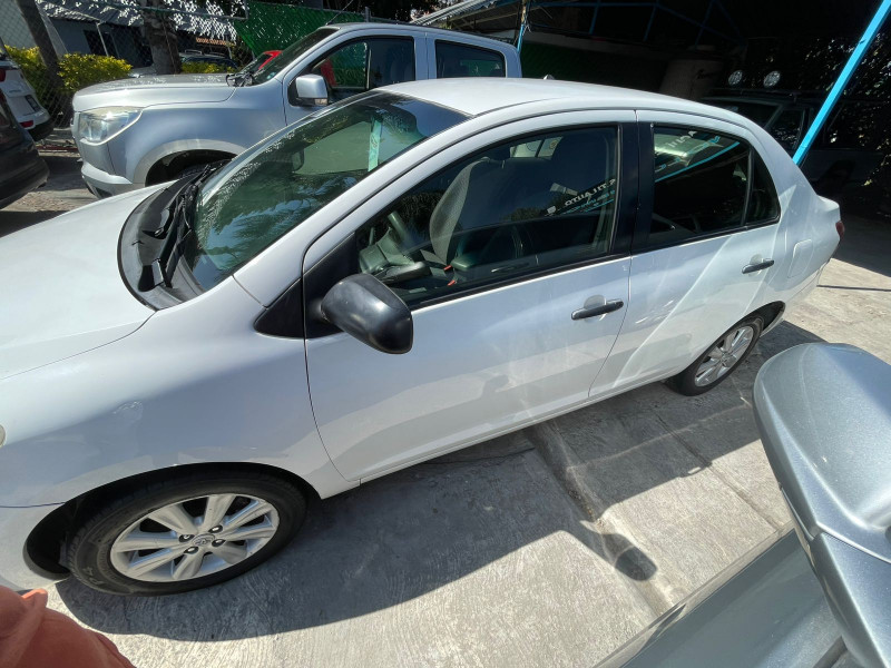 Toyota Yaris Yaris 2016