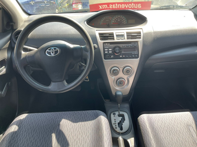 Toyota Yaris Yaris 2016