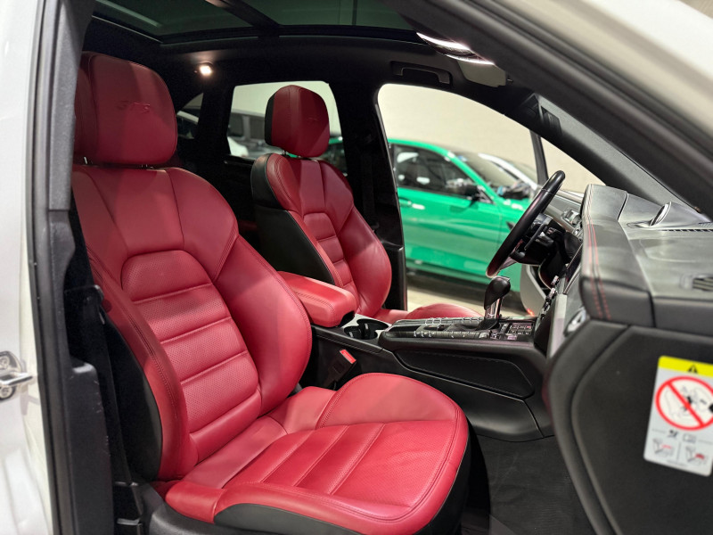 Porsche Macan GTS 2021