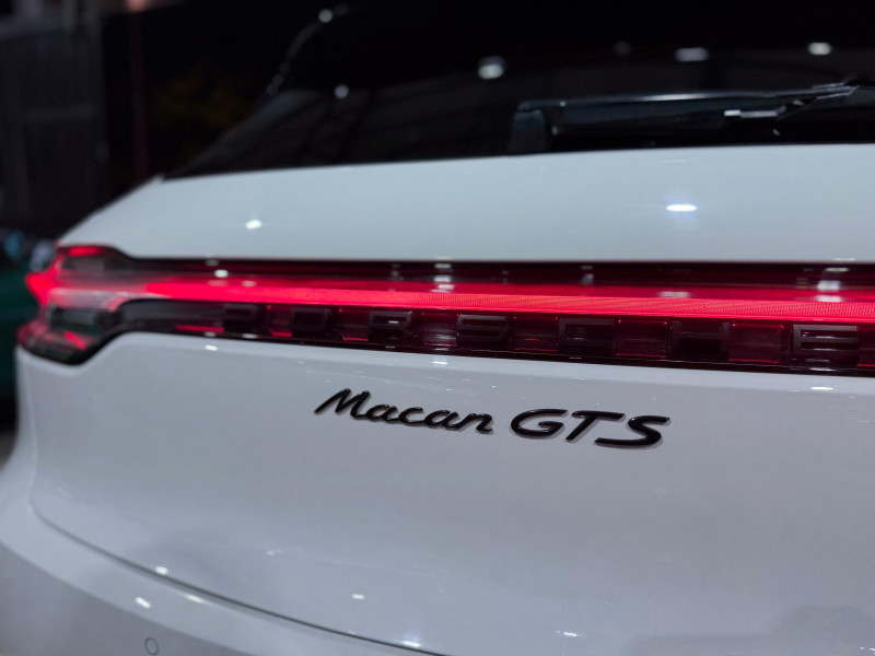 Porsche Macan GTS 2021