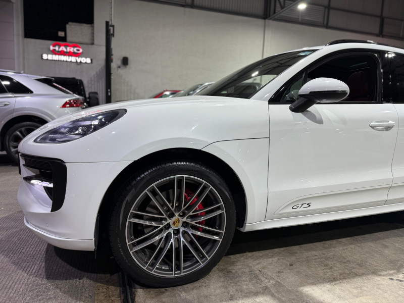 Porsche Macan GTS 2021