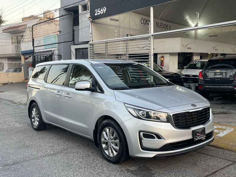 Kia Sedona LX 2019