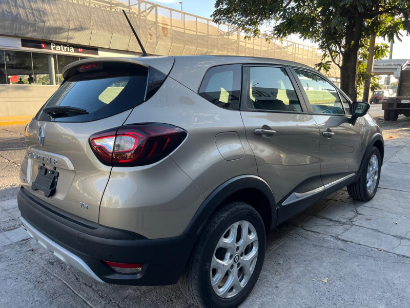 Renault Captur INTES 2022
