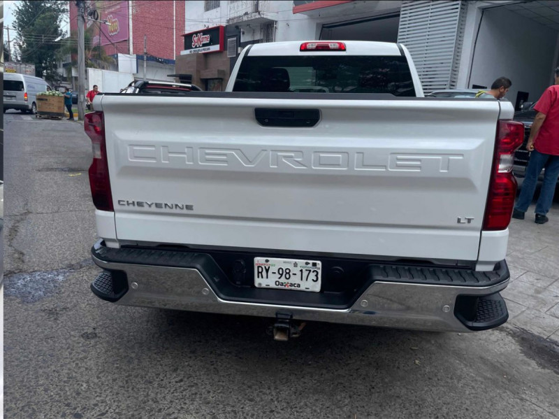 Chevrolet Cheyenne 4x4 cab sencilla 2020
