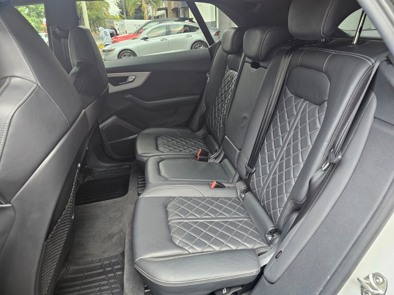 Audi Q8 Quattro S Line 2021