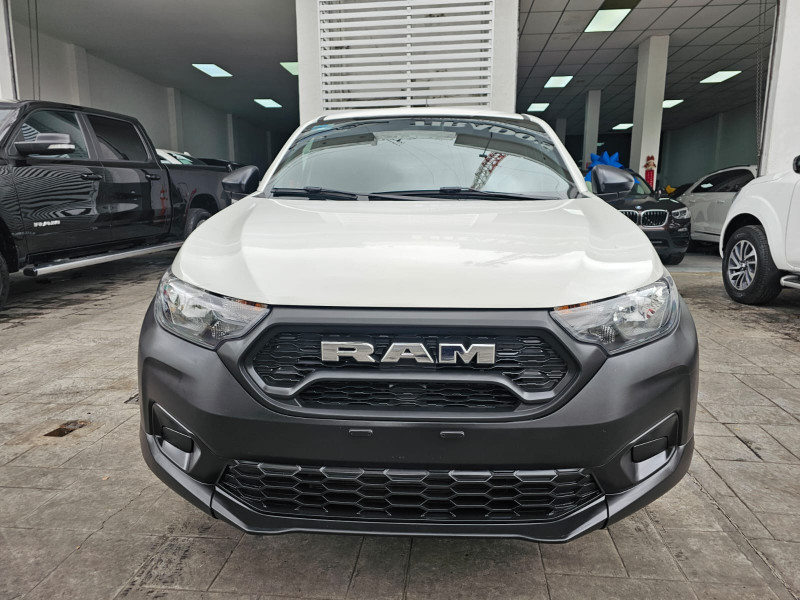 Dodge Ram 700 Cabina Extendida 2023