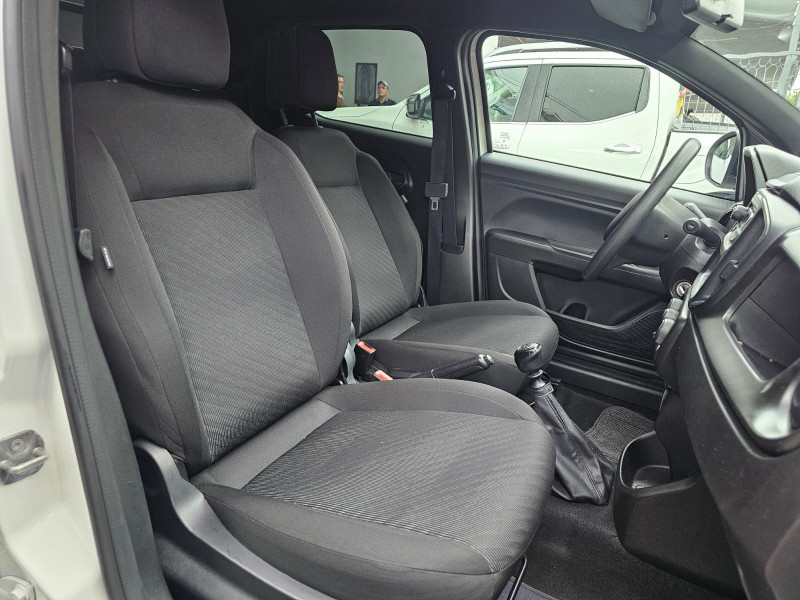 Dodge Ram 700 Cabina Extendida 2023