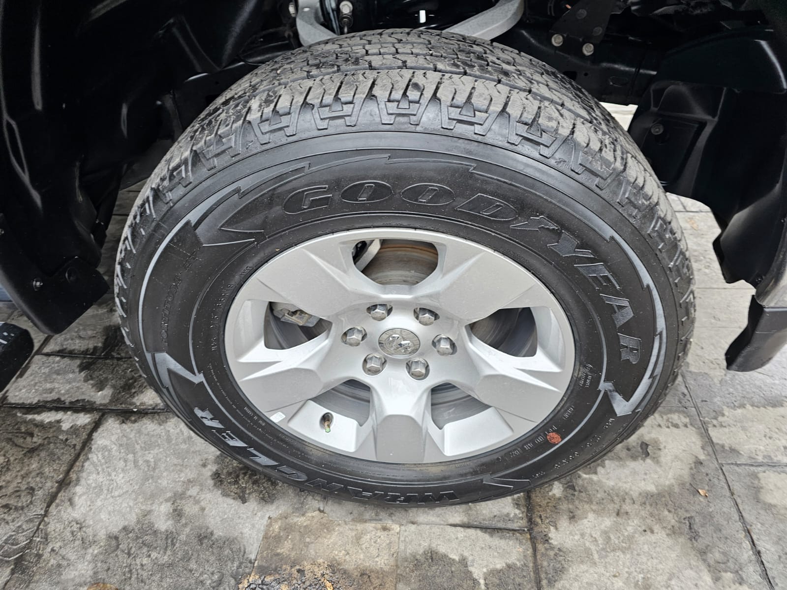 Dodge Ram 1500 Crew Cab Bighom 2022