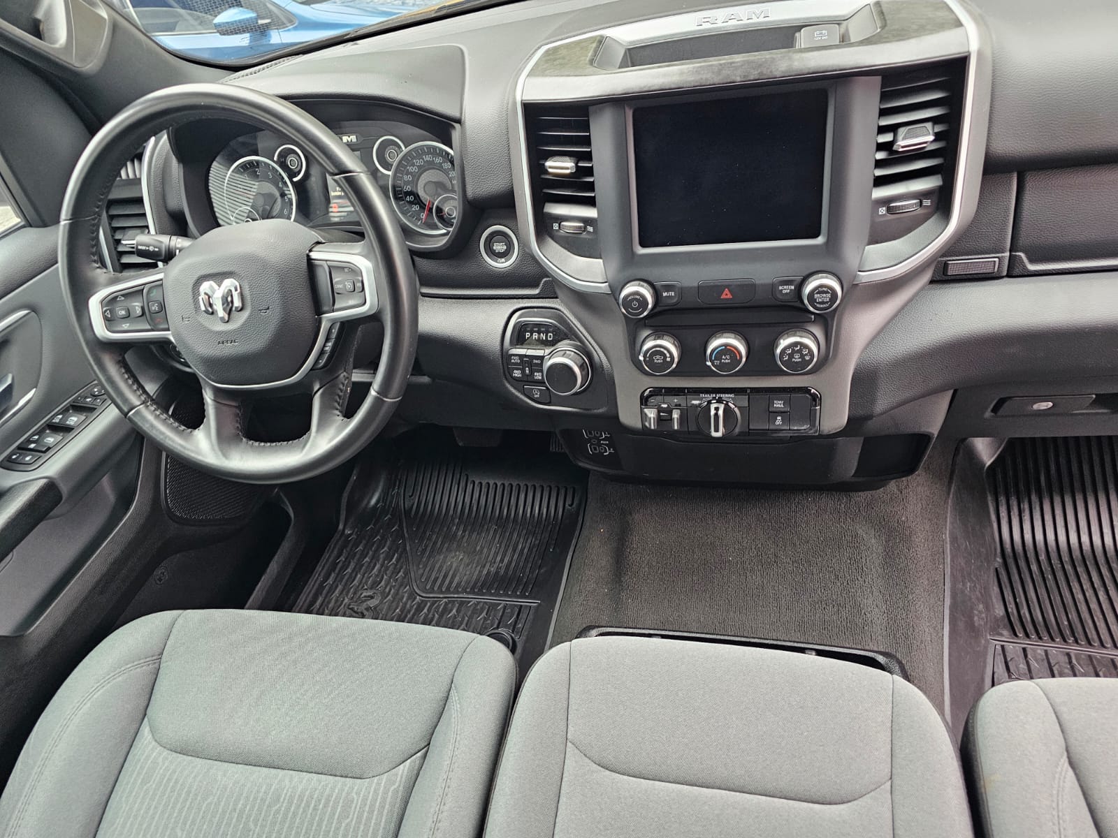 Dodge Ram 1500 Crew Cab Bighom 2022