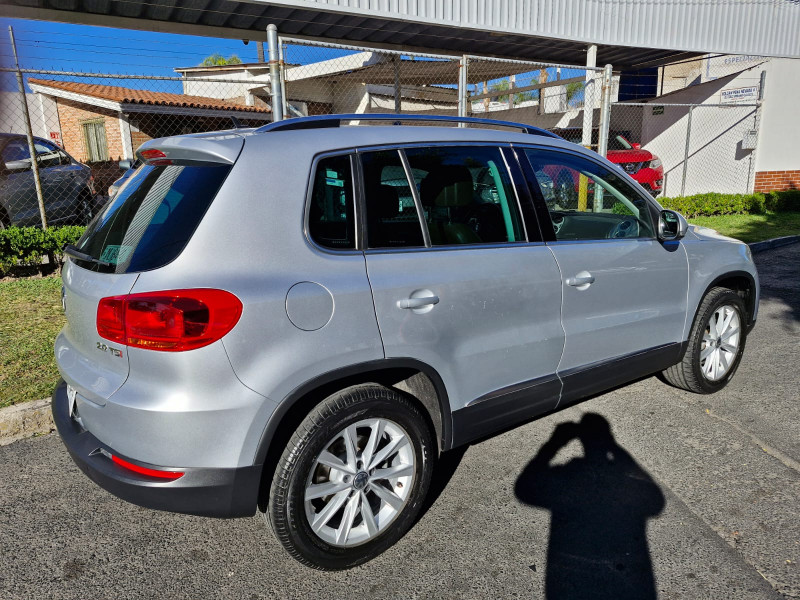 Volkswagen Tiguan Track y Fun 2016