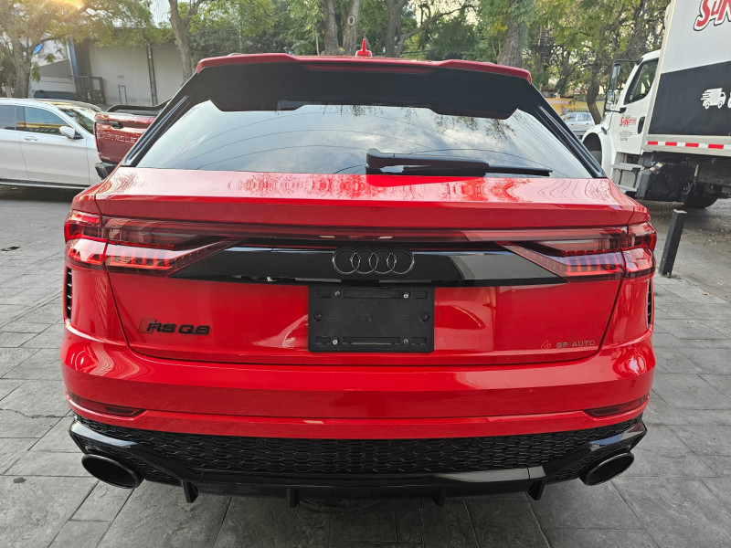 Audi Q8 Quattro RS 2022