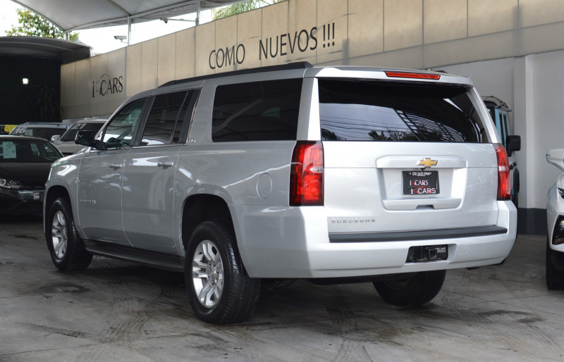 Chevrolet Suburban LS 2015