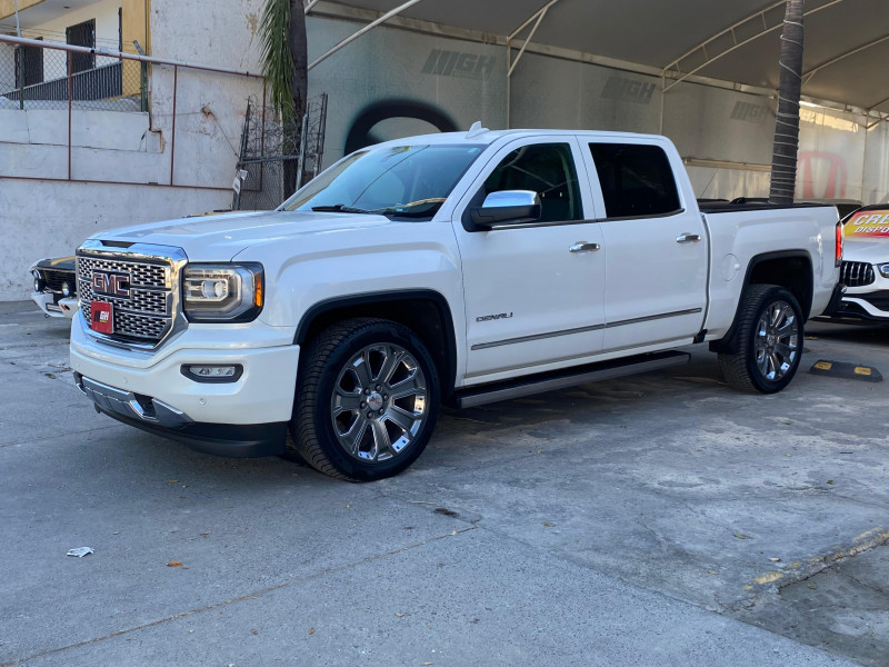GMC Sierra Denali 2016