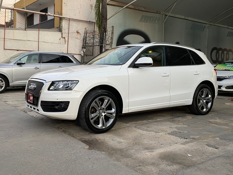 Audi Q5 Quattro LST 2011