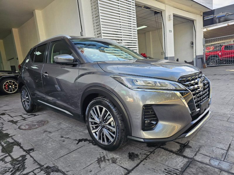 Nissan Kicks PLATINIUM 2023