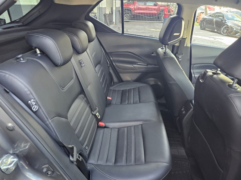 Nissan Kicks PLATINIUM 2023