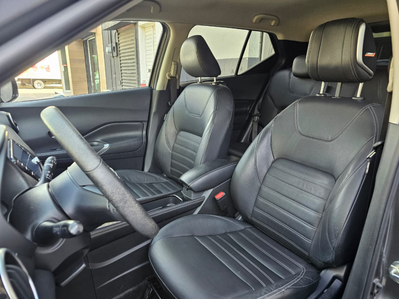 Nissan Kicks PLATINIUM 2023