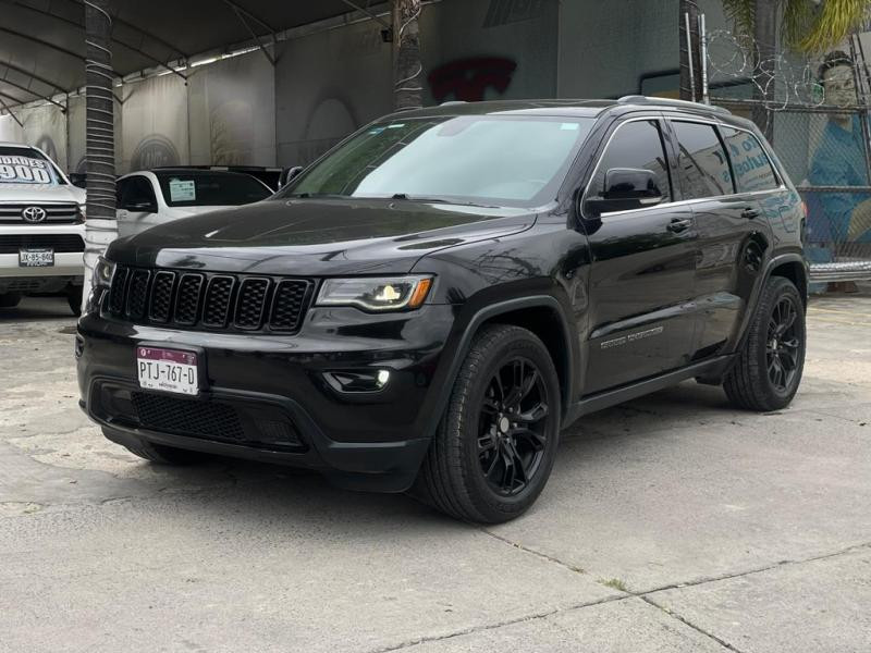 Jeep Grand Cherokee Límited Lujo 2017