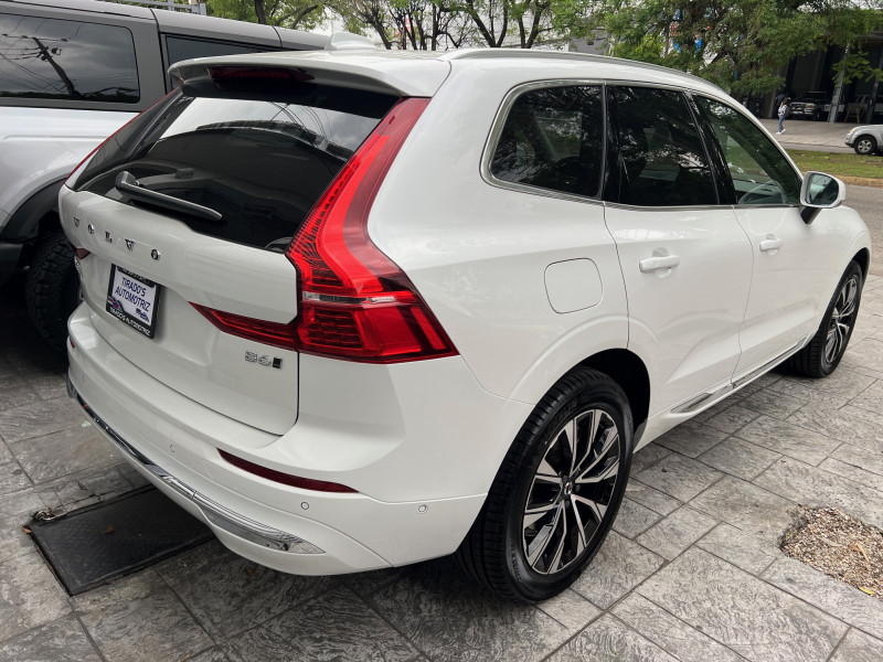 Volvo XC60 ULTIMATE MILD HYBRID 2023