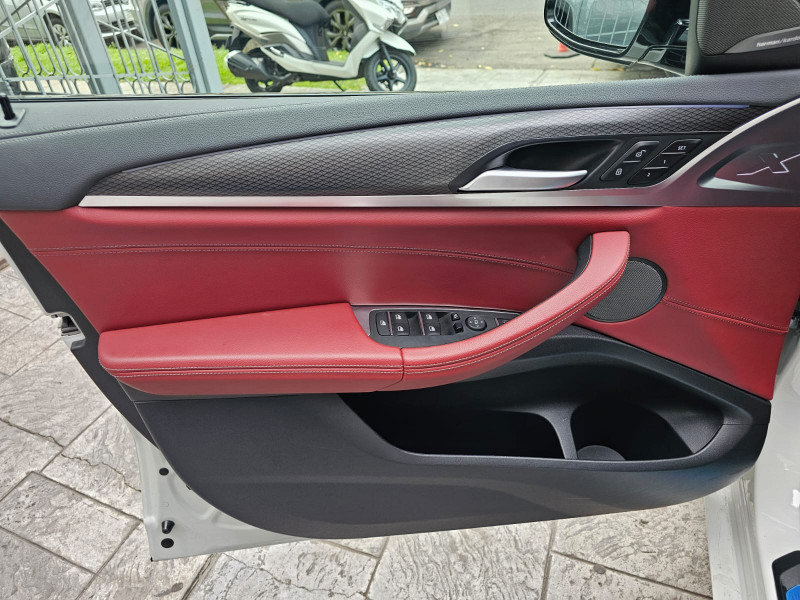 BMW X4 40i M 2023