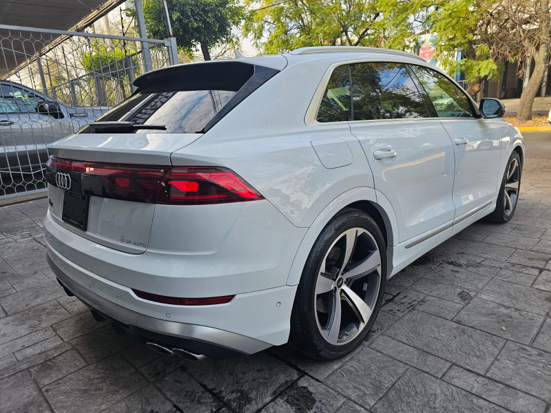 Audi Q8 Quattro S Q8 2024