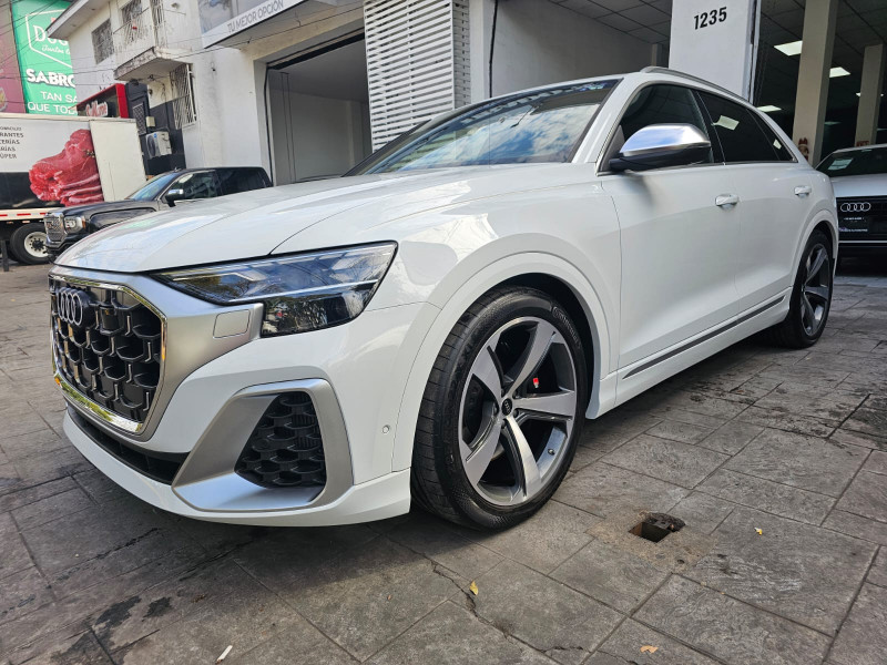 Audi Q8 Quattro S Q8 2024