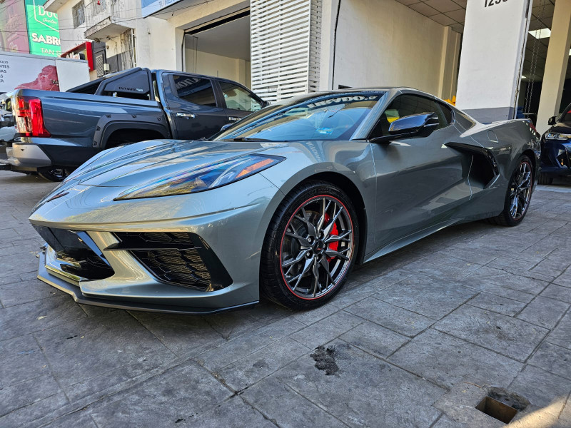 Chevrolet Corvette PACKAGE 2024