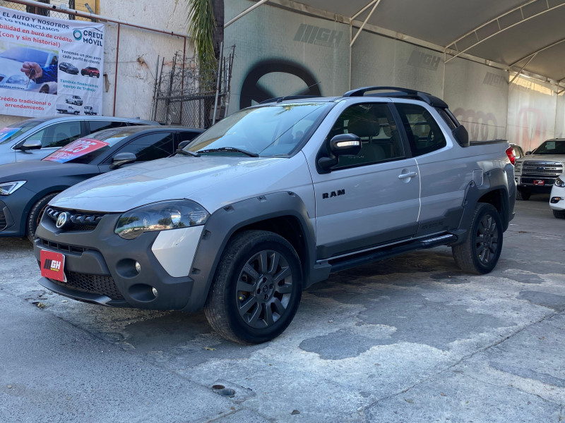 Dodge Ram 700 Cabina Extendida Adventure 2020