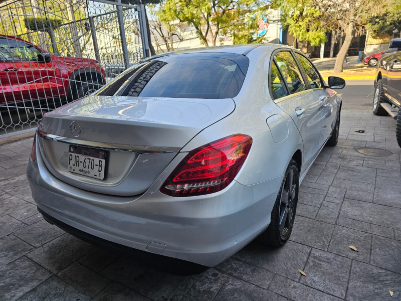 Mercedes Benz Clase C C180 CGI 2018