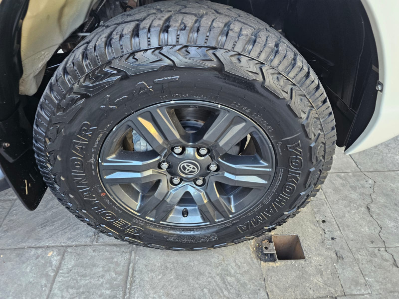 Toyota Hilux SR 2021