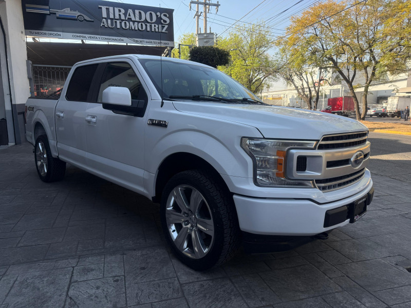 Ford F150 XL Crew Cab.4X4, a/ac., VE, CD 2020