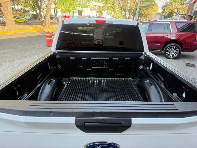 Ford F150 XL Crew Cab.4X4, a/ac., VE, CD 2020