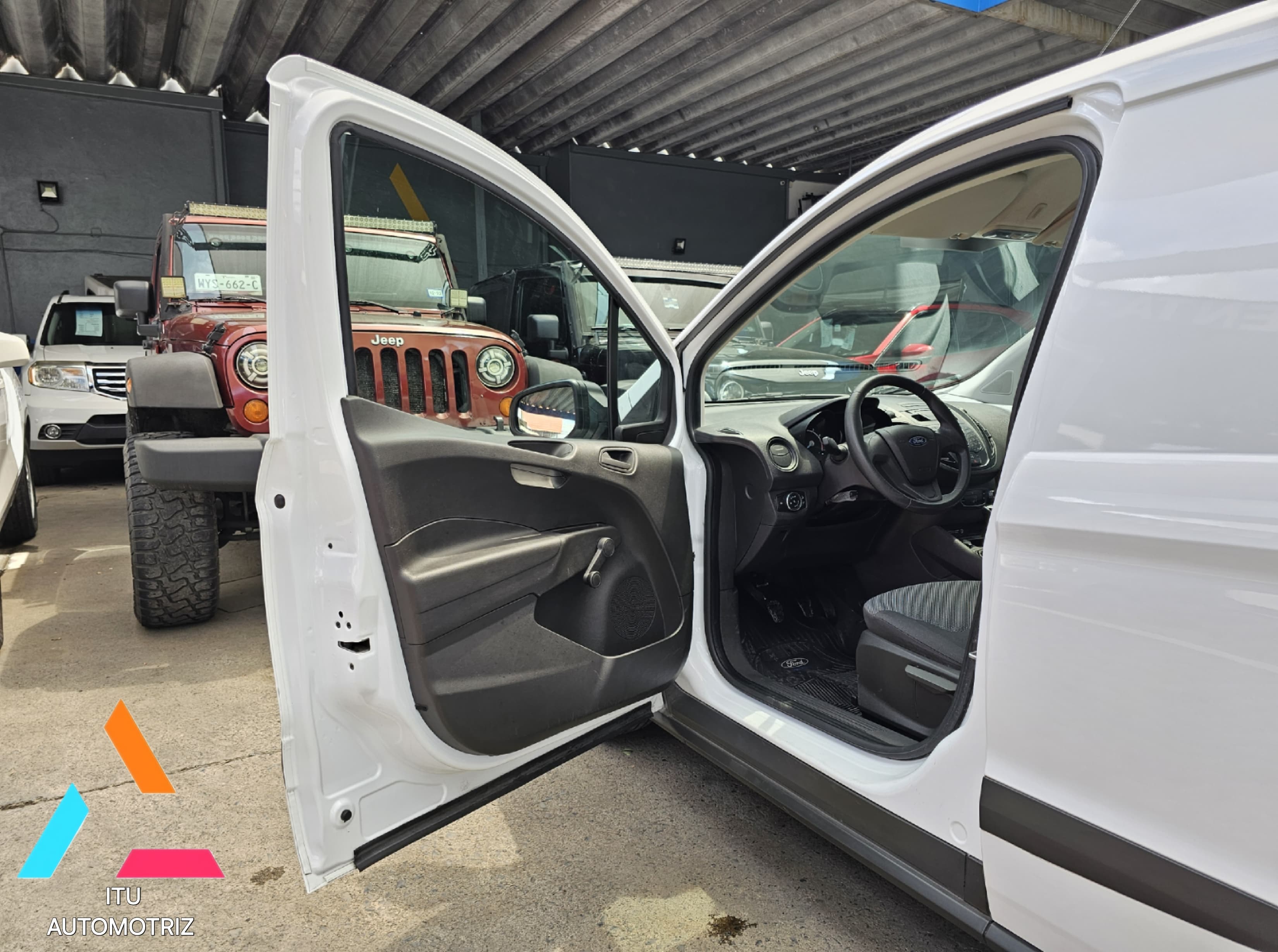 Ford Transit Courier 2022