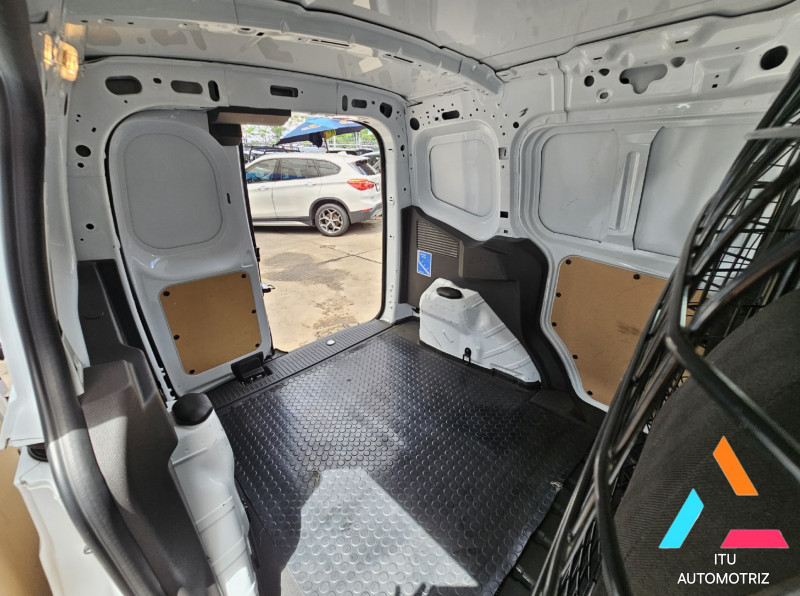 Ford Transit Courier 2022