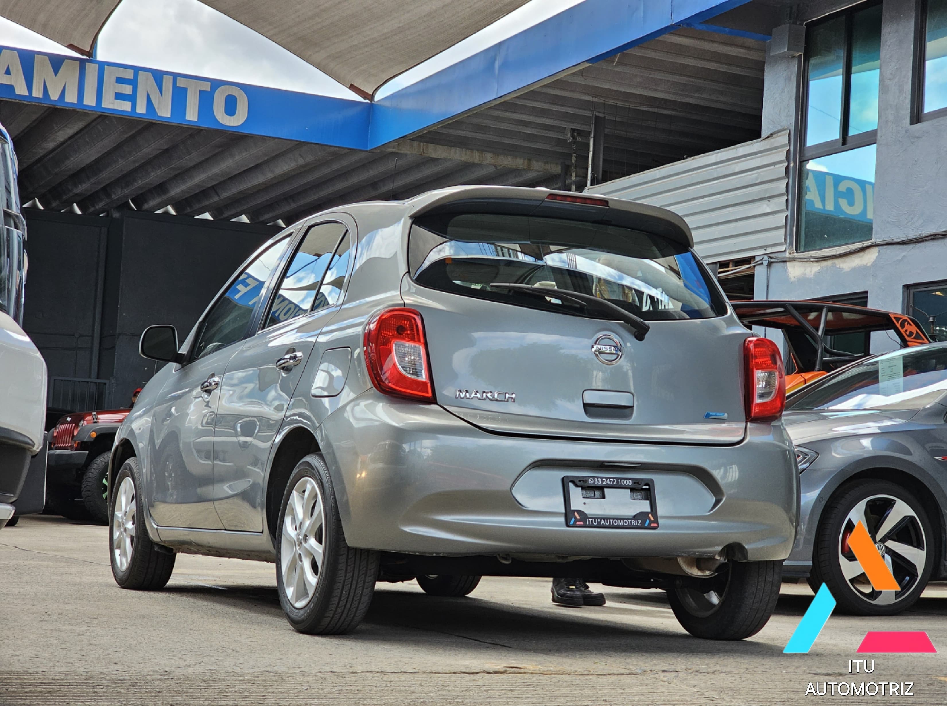 Nissan March HB Advance y Unlimited 2016
