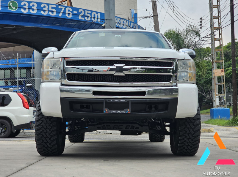 Chevrolet Silverado 2500 Cabina y Media 4x4 V8 2009