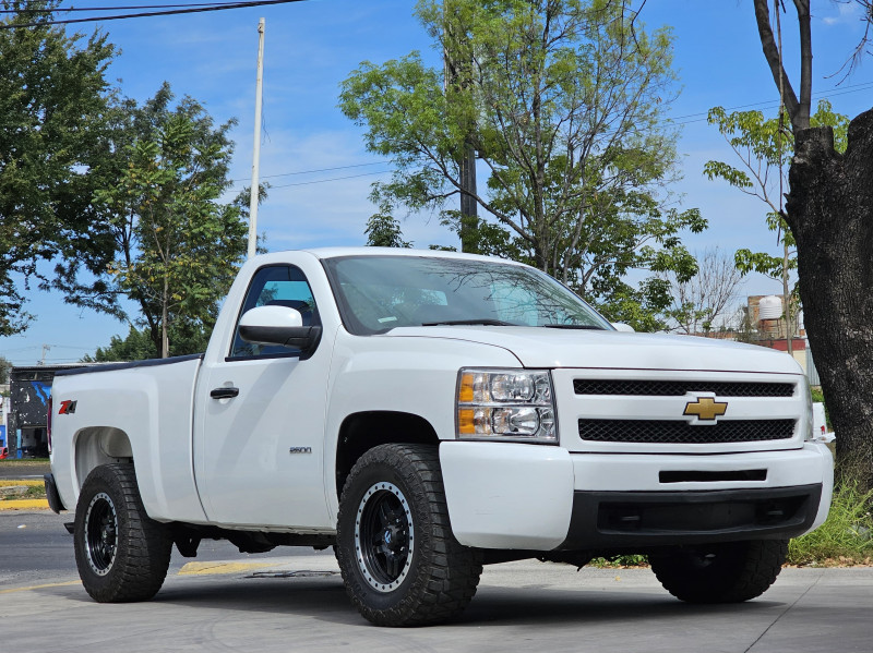 Chevrolet Silverado 2500 Silverado 2500 LS, 2013