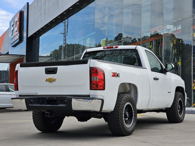 Chevrolet Silverado 2500 Silverado 2500 LS, 2013