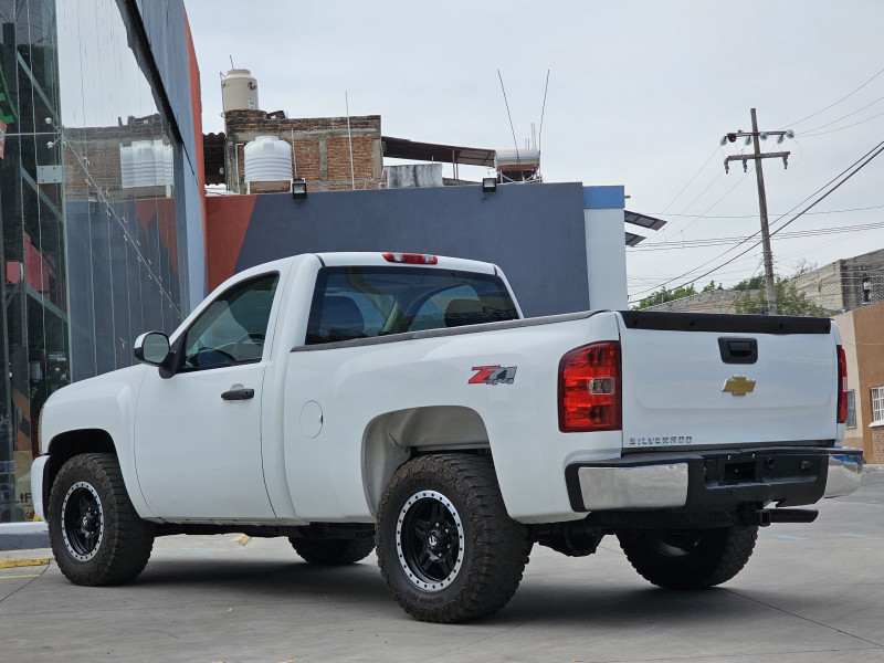 Chevrolet Silverado 2500 Silverado 2500 LS, 2013