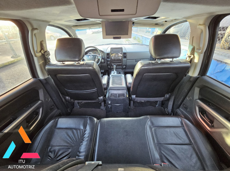Nissan Frontier Titan SL Texas 4x4 2015