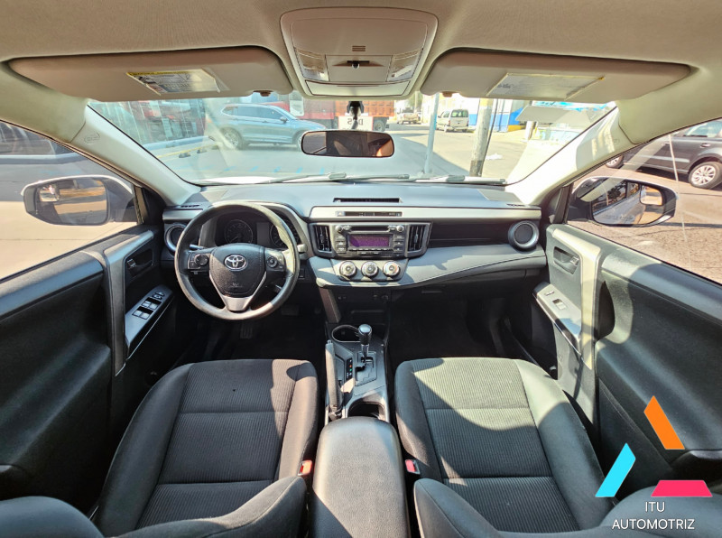 Toyota RAV4 LE 2018