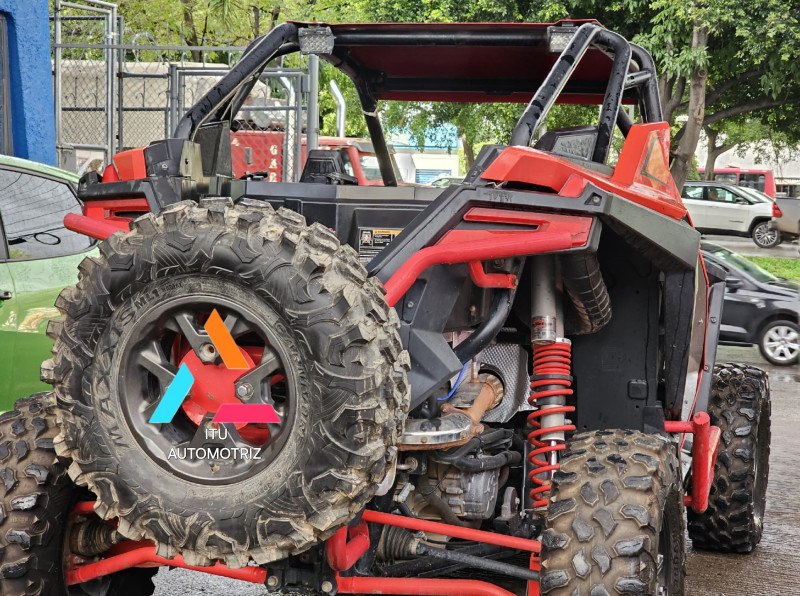 Can-Am Maverick X3 Polaris RZR PRO 2020