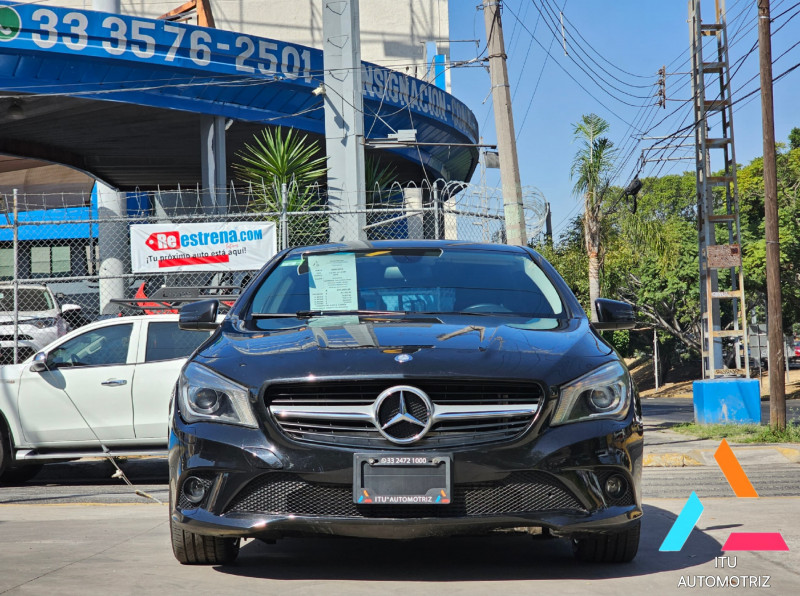 Mercedes Benz Clase CLA 200 CGI 2015