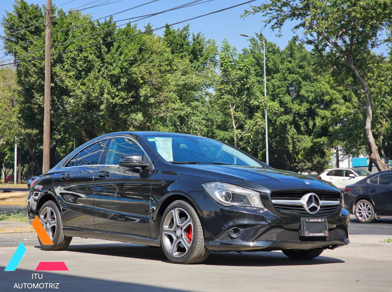 Mercedes Benz Clase CLA 200 CGI 2015
