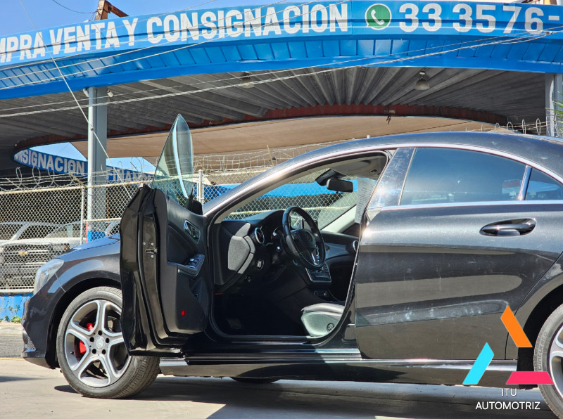 Mercedes Benz Clase CLA 200 CGI 2015