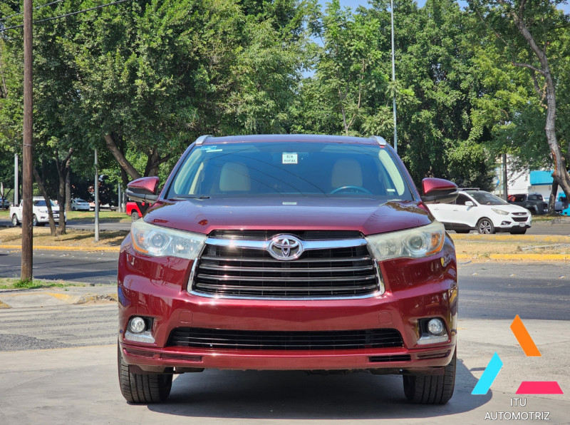 Toyota Highlander Limited 2016