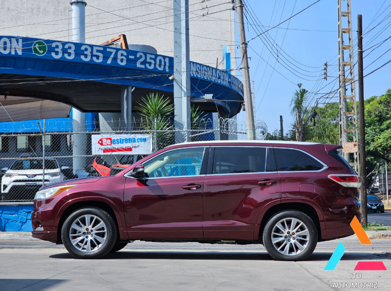 Toyota Highlander Limited 2016